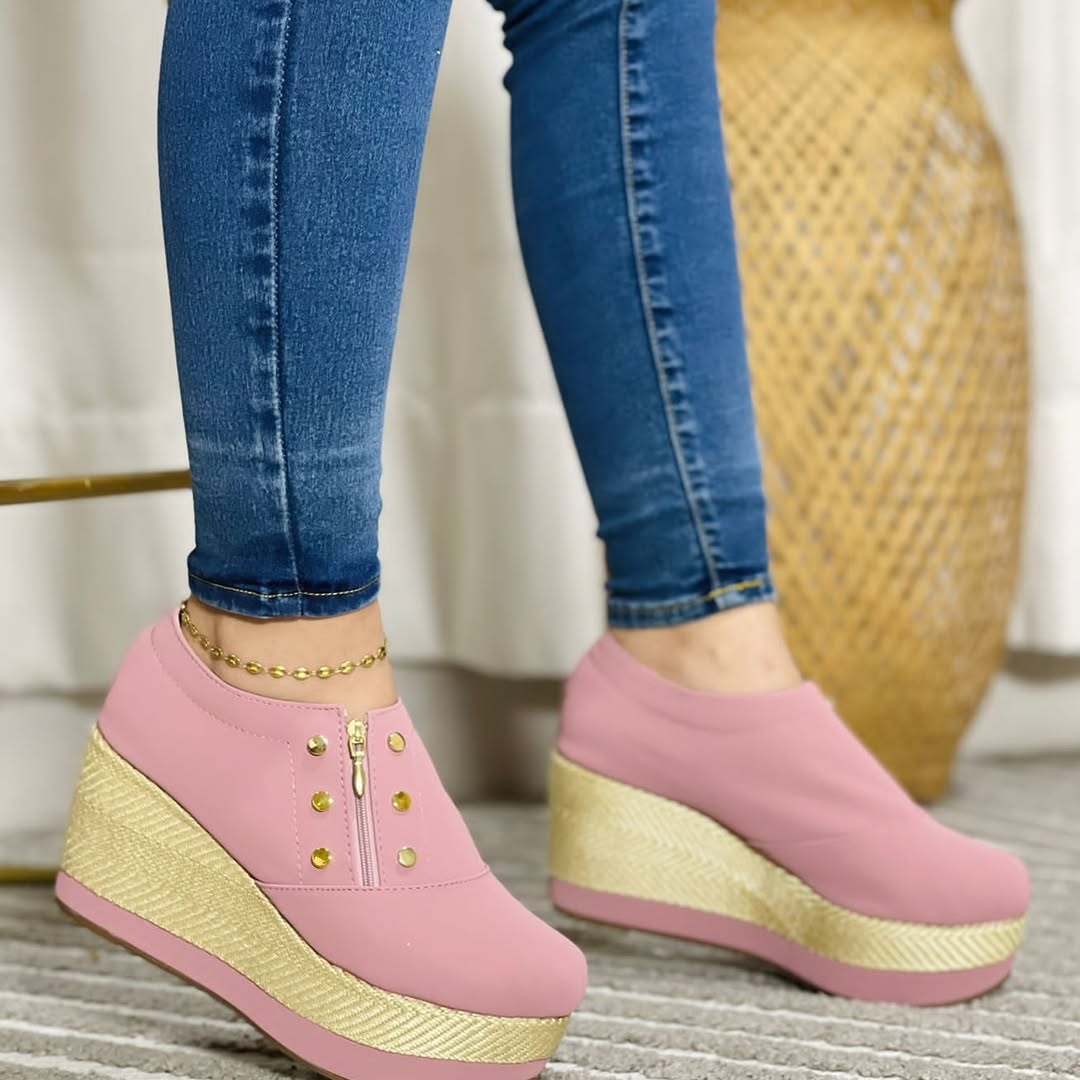 gid://shopify/MediaImage/24692162658398